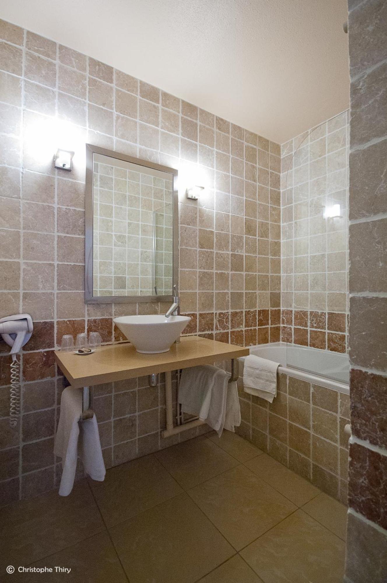 Hotel-Restaurant La Mandia Ла-Монжи Экстерьер фото