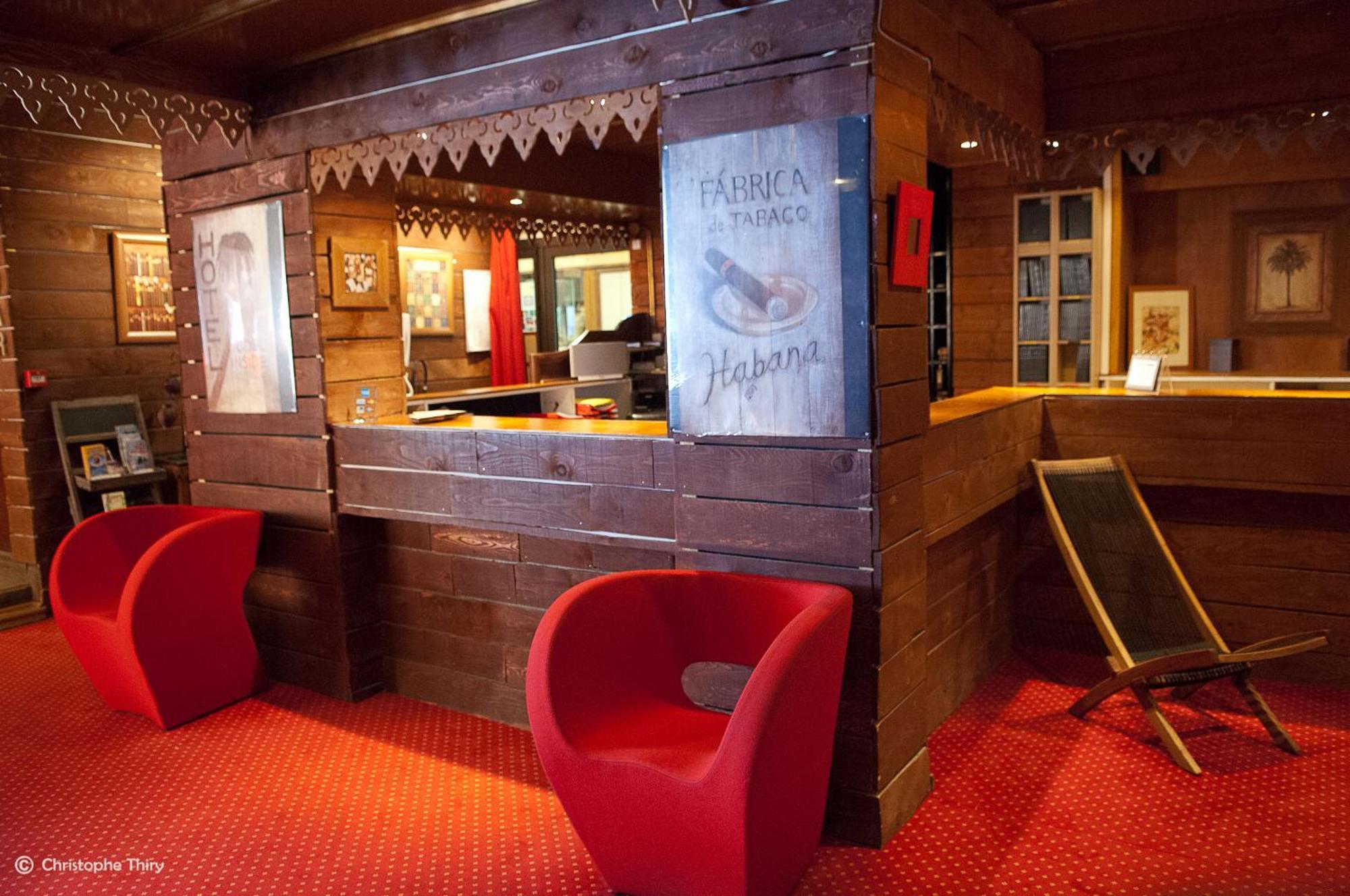 Hotel-Restaurant La Mandia Ла-Монжи Экстерьер фото