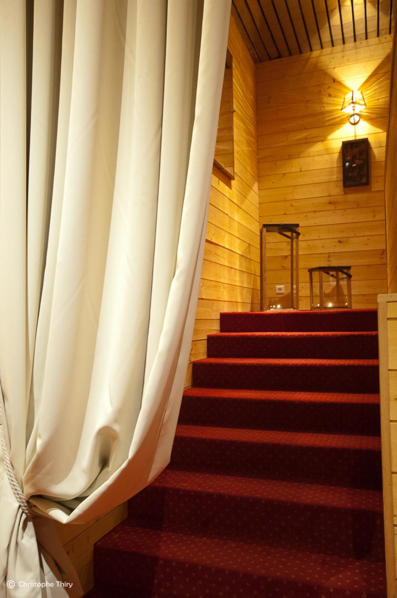 Hotel-Restaurant La Mandia Ла-Монжи Экстерьер фото