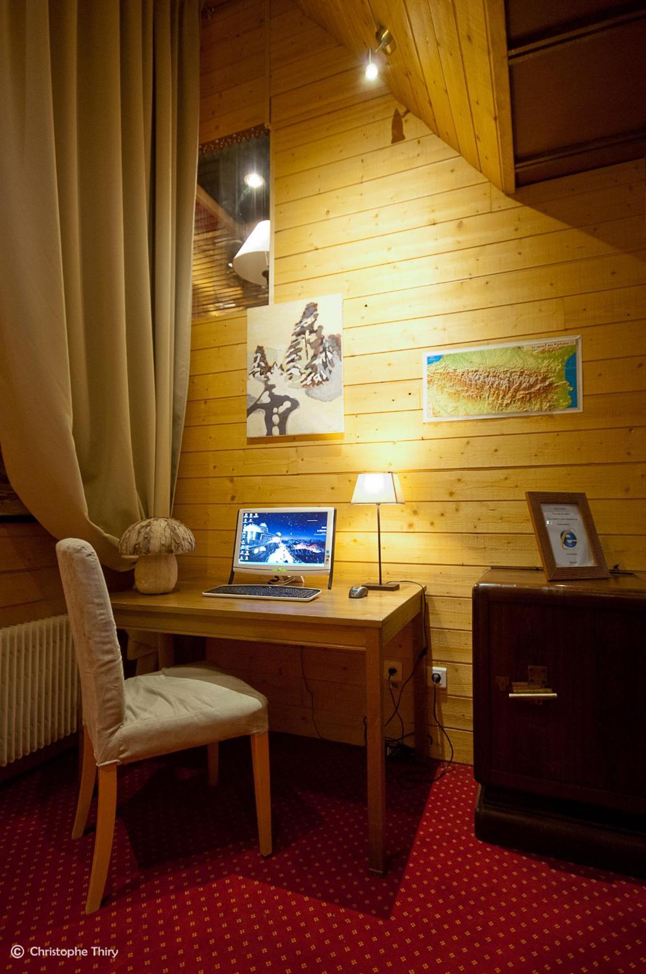Hotel-Restaurant La Mandia Ла-Монжи Экстерьер фото