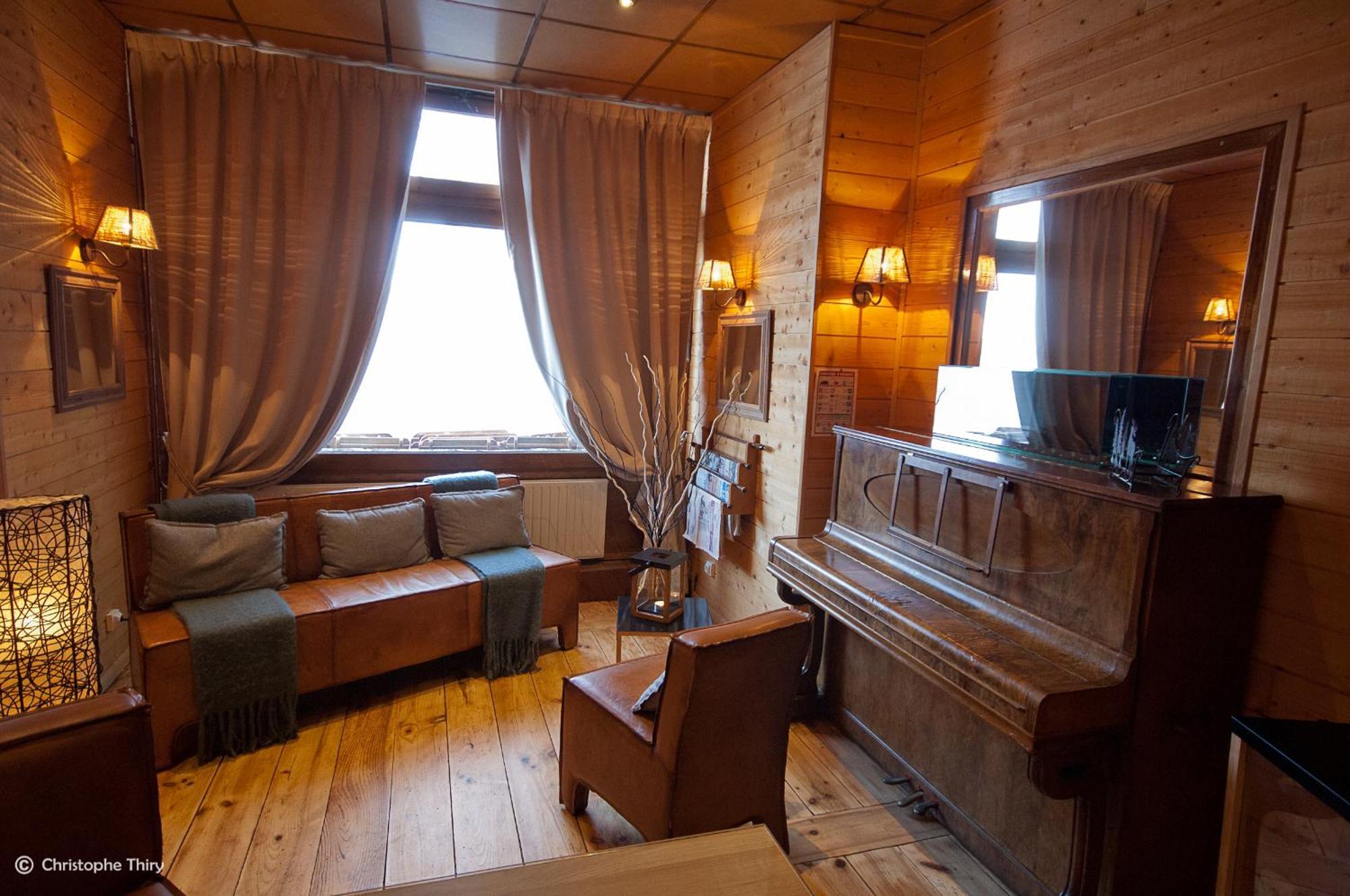 Hotel-Restaurant La Mandia Ла-Монжи Экстерьер фото