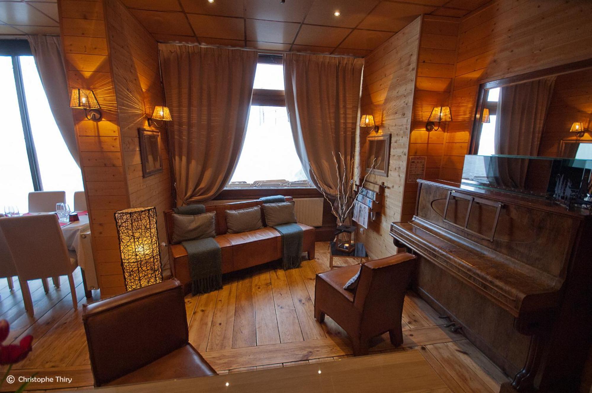 Hotel-Restaurant La Mandia Ла-Монжи Экстерьер фото